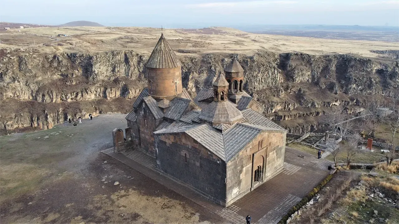 Saghmosavank, Hovhannavank, Gata Atölyesi, Eçmiadzin ve Zvartnots